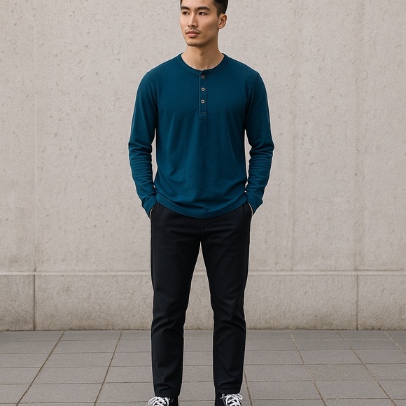 MICHAEL KORS Mens Navy Blue Long Sleeve Knit Henley Shirt XL NWT Resort Casual - Picture 1 of 7